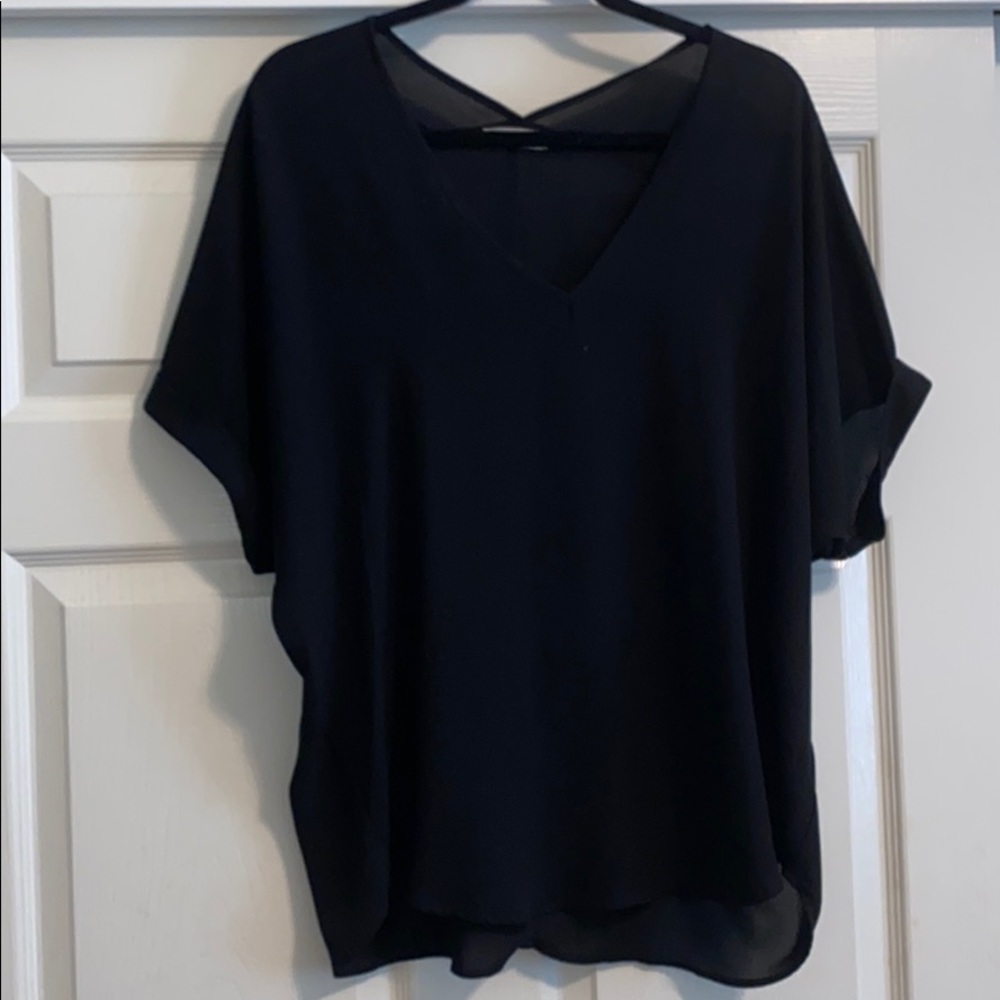 Black Lush Short-Sleeve Blouse